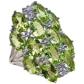 12 Piece Grand Circle Peridot 925 Silver Ring