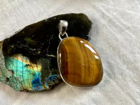 Tiger’s Eye Akoni Pendant - Freeform